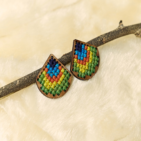 natural and artistic